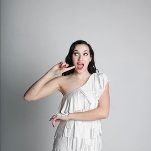 Meet your Posher, Shola